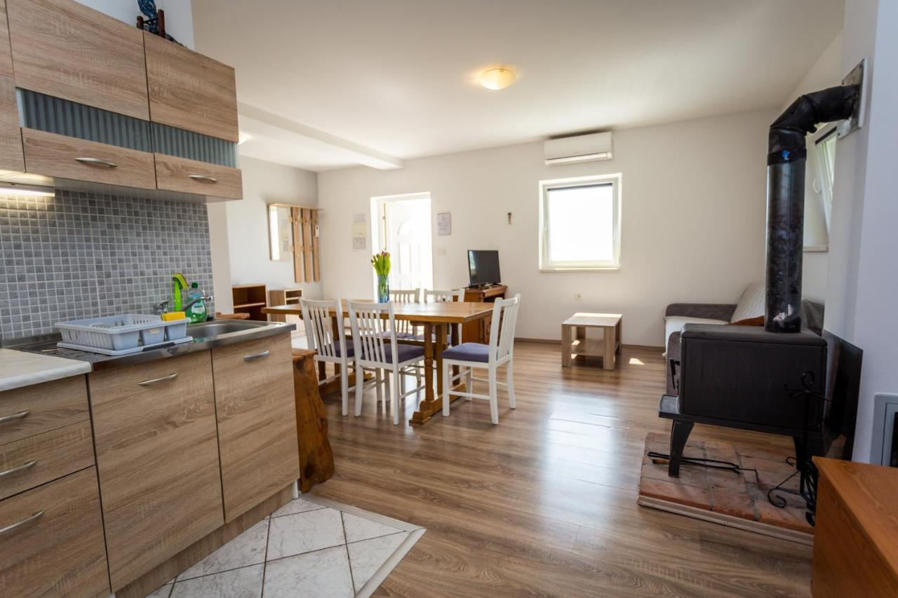 Apartmani Cerovecki Krapina Εξωτερικό φωτογραφία