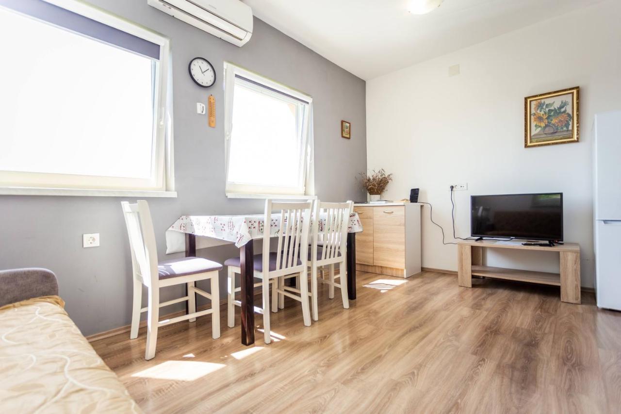 Apartmani Cerovecki Krapina Εξωτερικό φωτογραφία