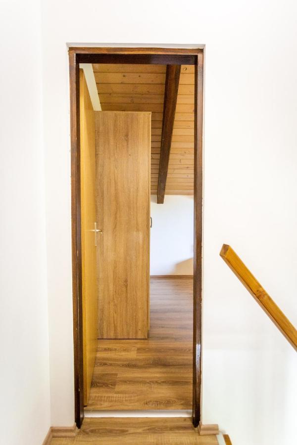 Apartmani Cerovecki Krapina Εξωτερικό φωτογραφία